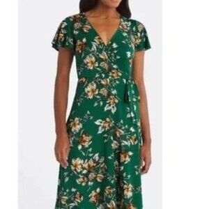 Fortune & Ivy Women's Floral Wrap Dress Size Green Black Size M NWOT